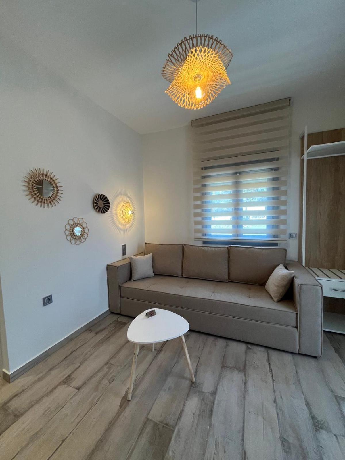 Magdalena Seaside Apartments Nea Roda Exterior photo