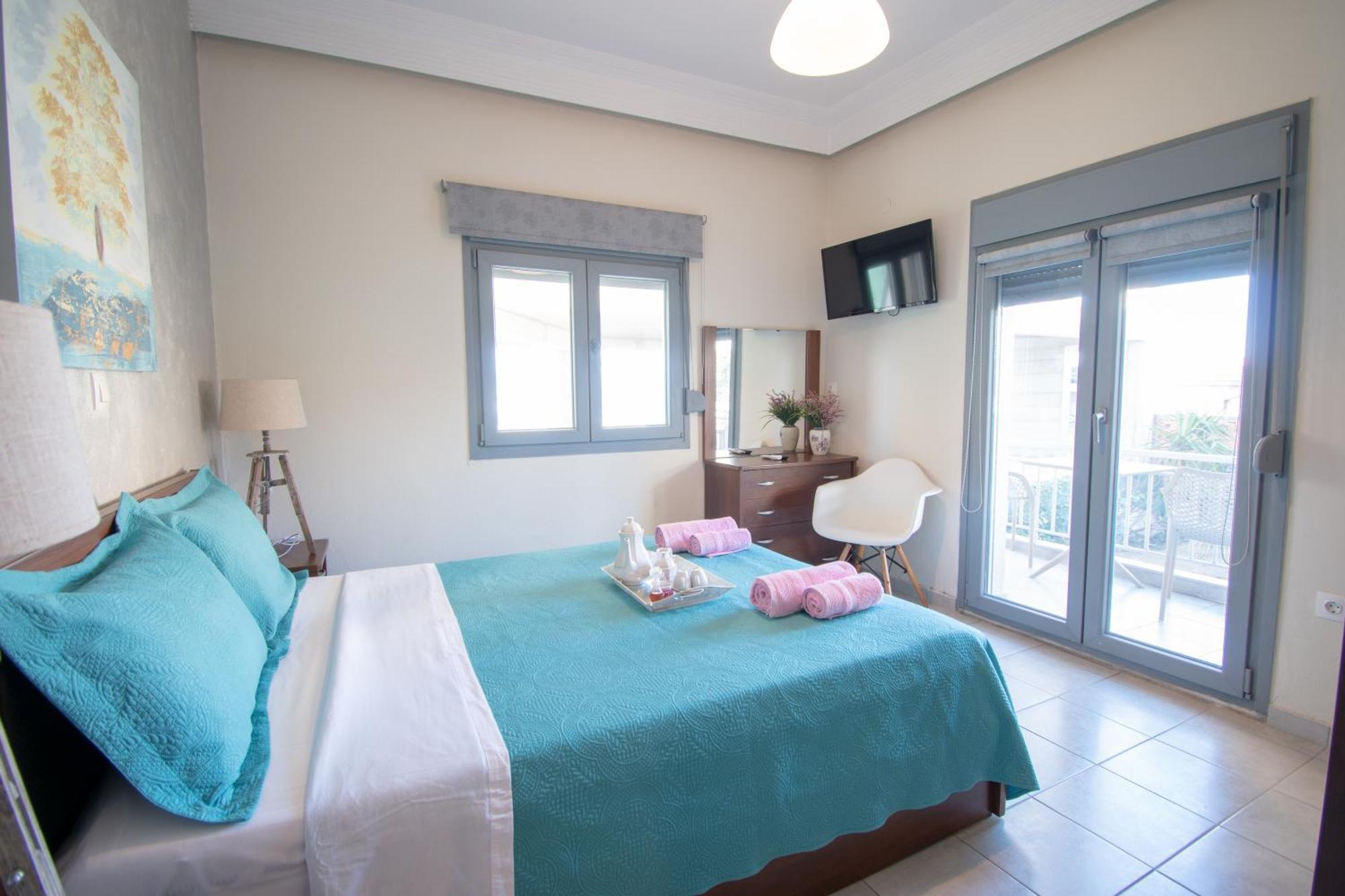 Magdalena Seaside Apartments Nea Roda Room photo
