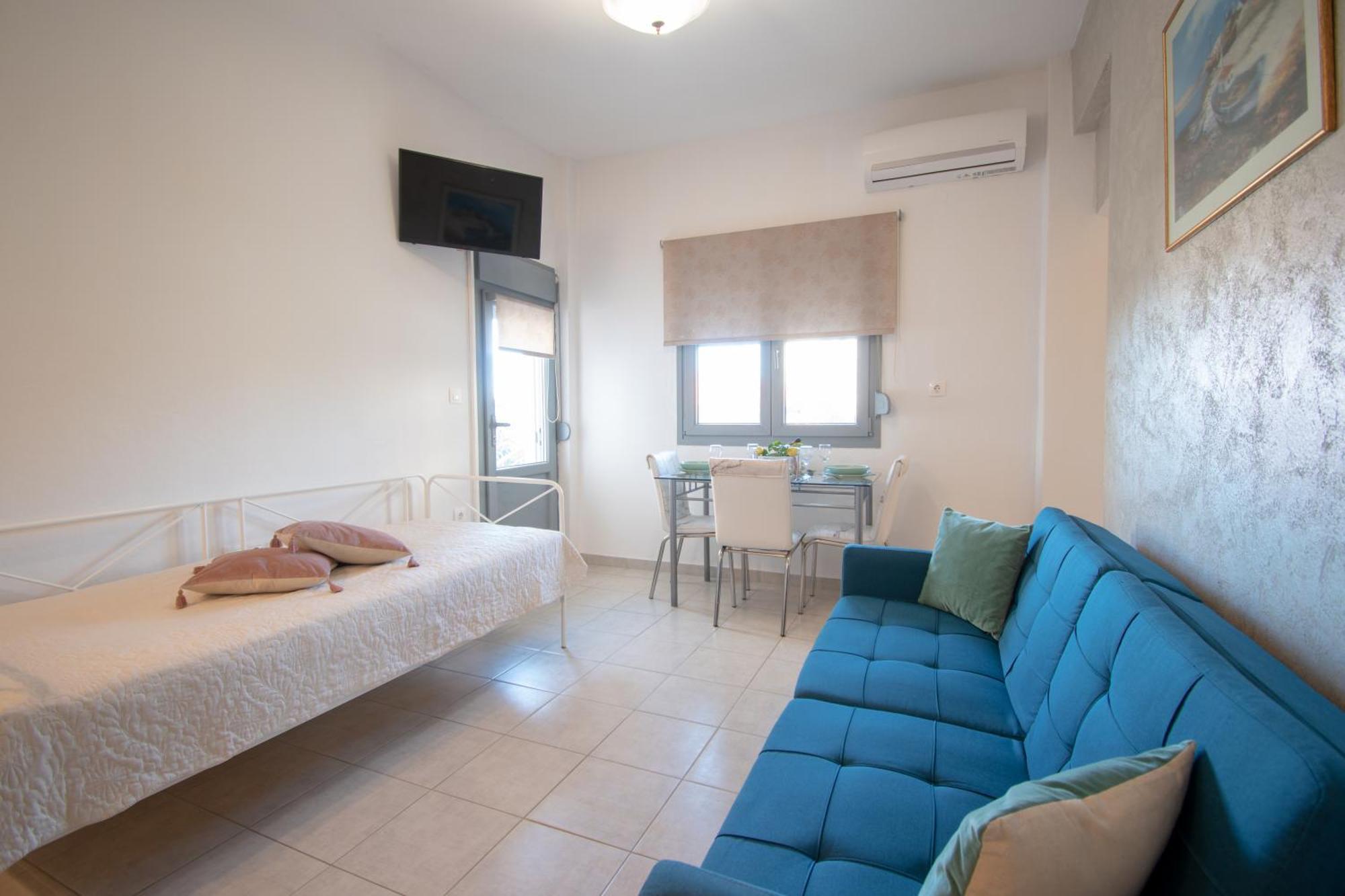 Magdalena Seaside Apartments Nea Roda Room photo